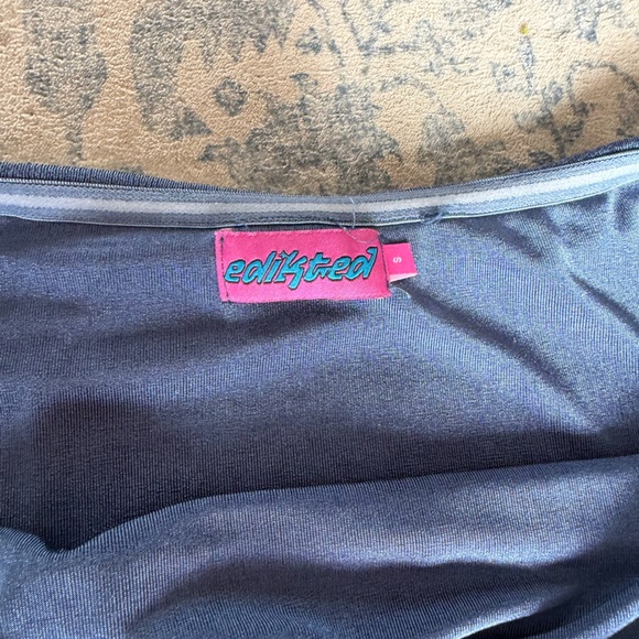 Edikted Blue Off-Shoulder Crop Top - Picture 4 of 4